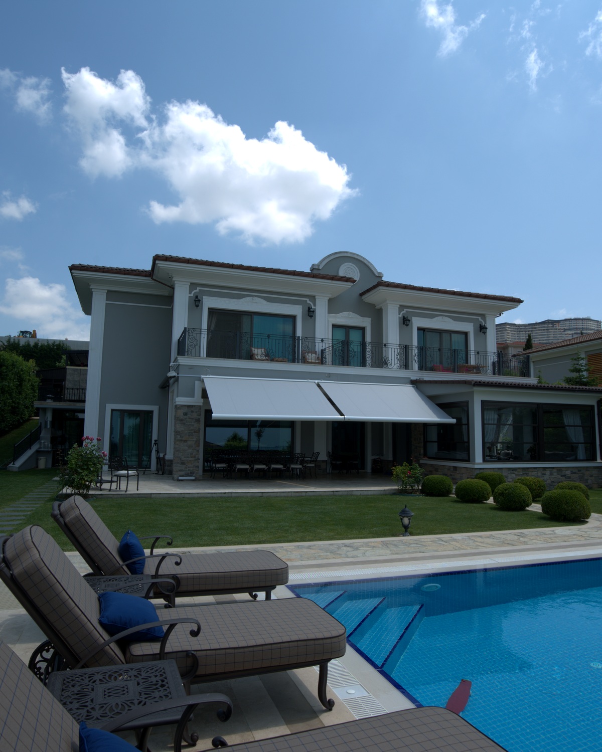 Ihlamur Houses pergola installation, Beykoz, İstanbul