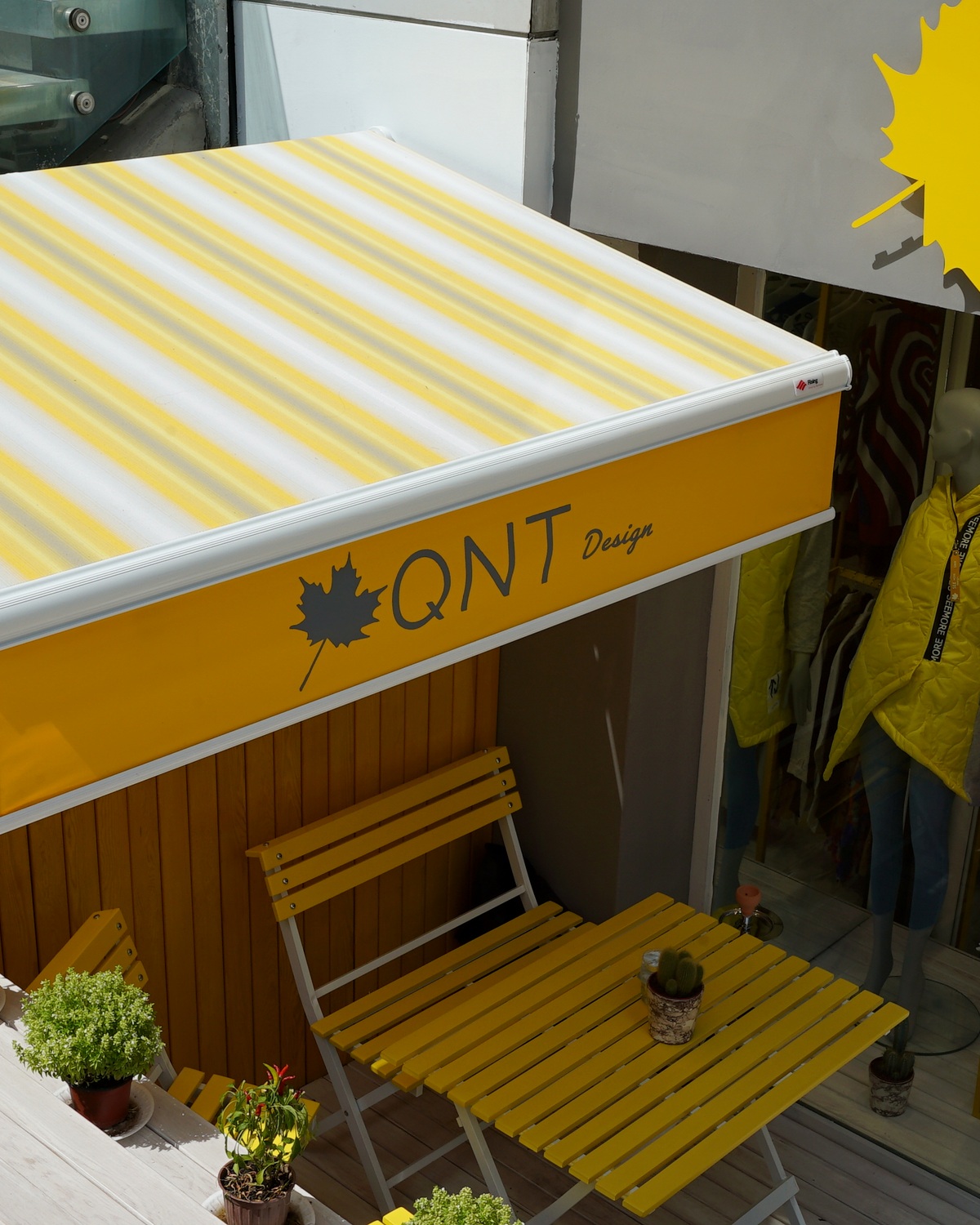 ONT Design Store pergola installation, Merter, İstanbul