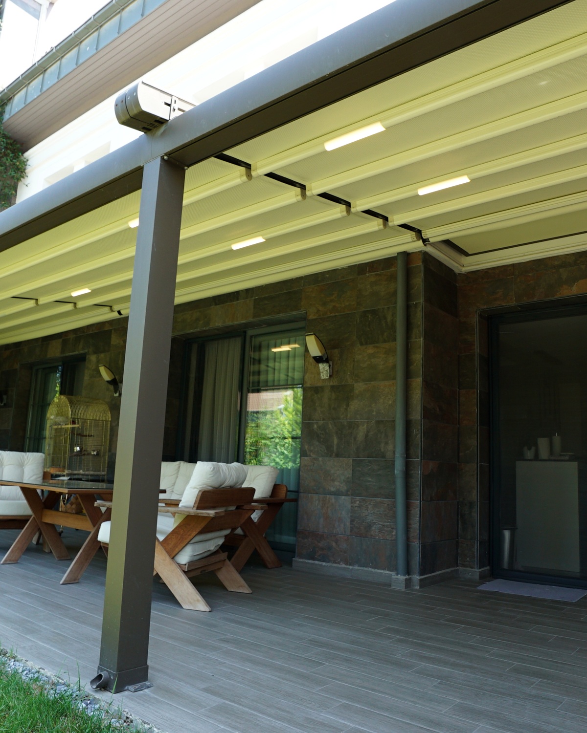 Güney Kasaba Houses pergola installation, Zekeriyaköy, İstanbul