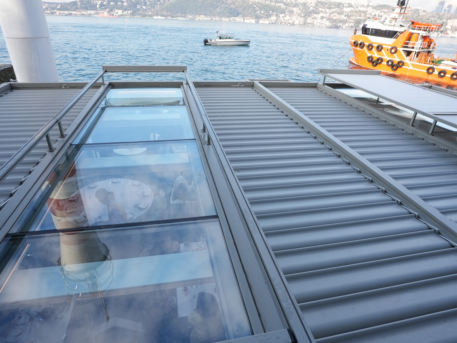 Vakko Samuhan pergola installation, Sarıyer, İstanbul